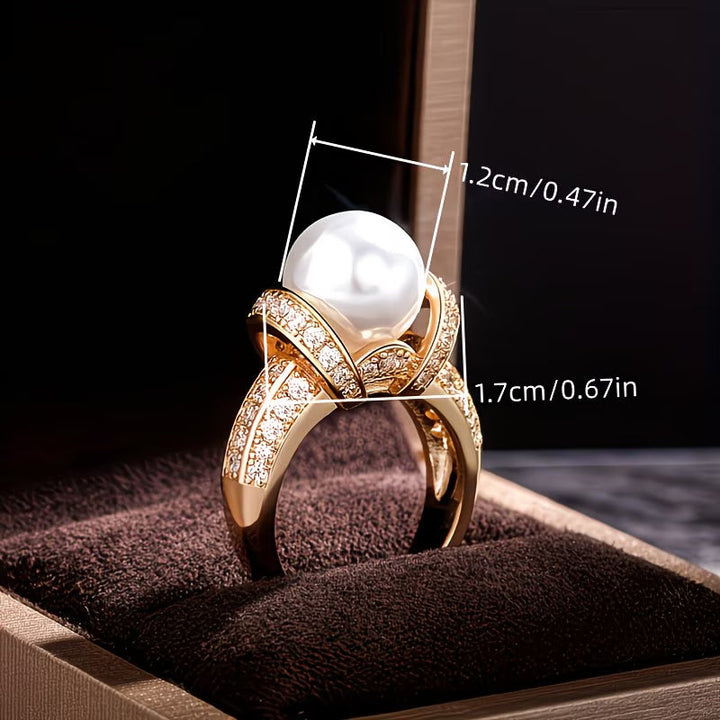 Ring met kroonparel
